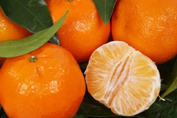 peeled mandarin
