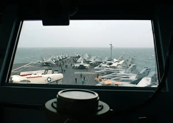 persian gulf ship sea