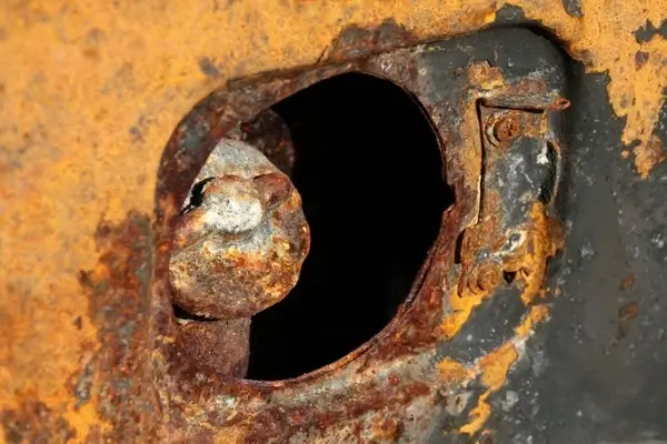 petrol lid