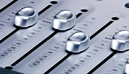 picture of the recording console 2