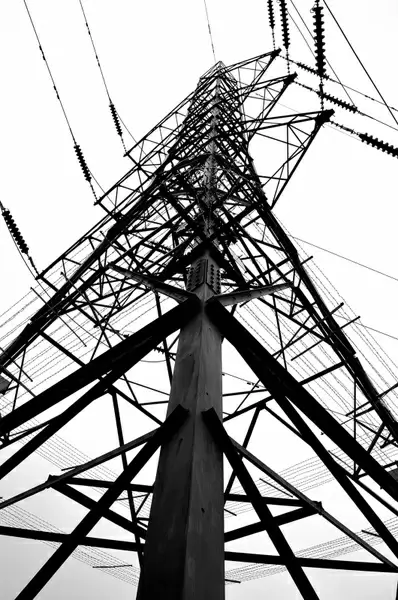 pylon high voltage
