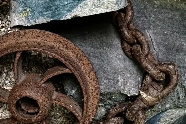 railroad iron tire chain