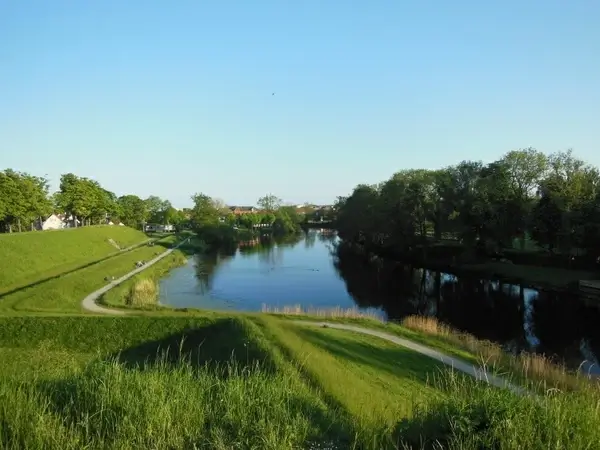 ramparts moat history