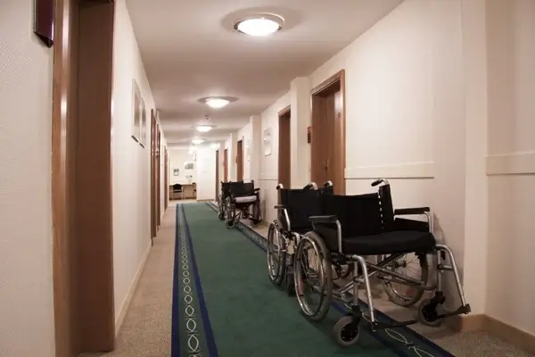 rehabilitation gang floor