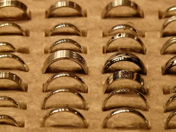 rings finger rings finger