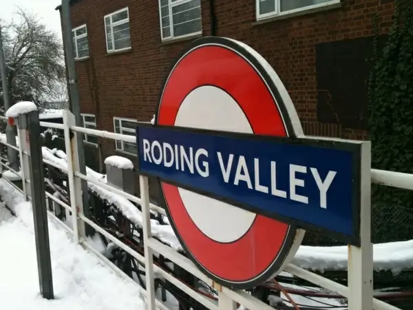 roding valley underground sign