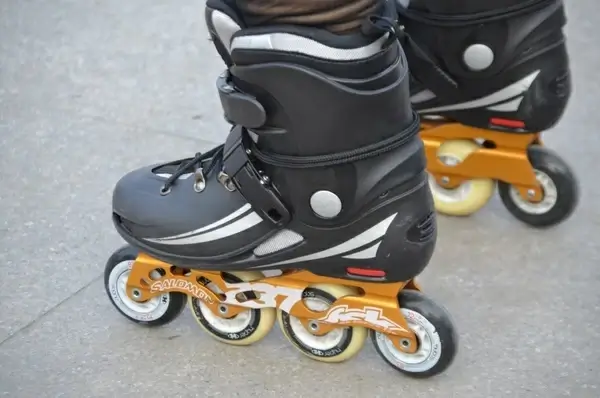 rollerblades 2