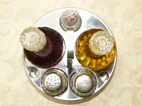 salt pepper vinegar