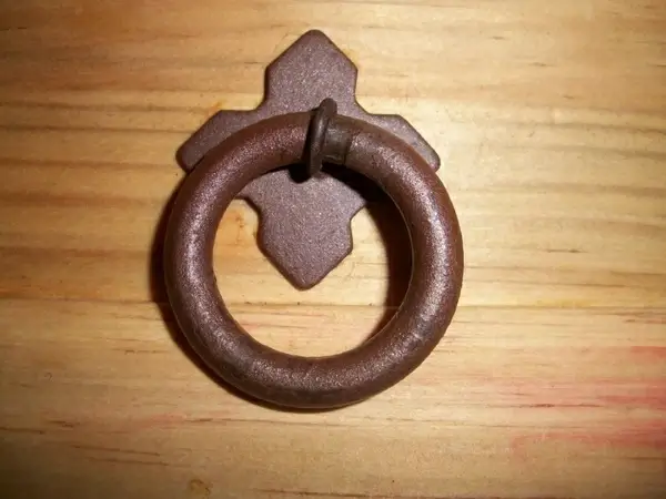 shackle