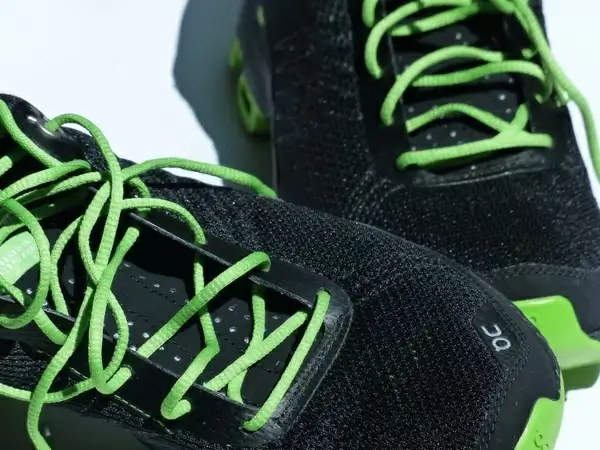 shoelaces lacing green
