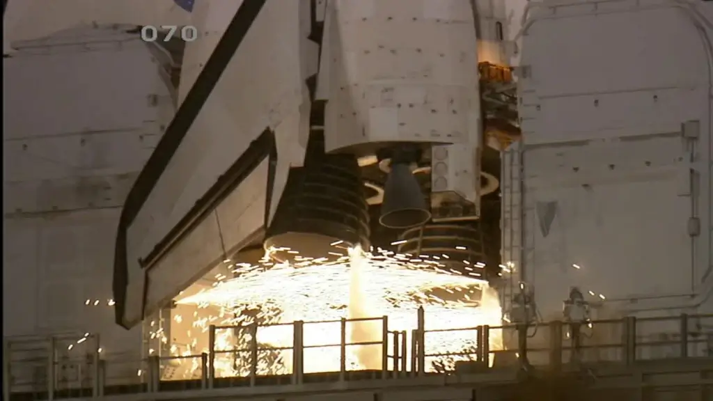 short clip of space rocket launched into sky