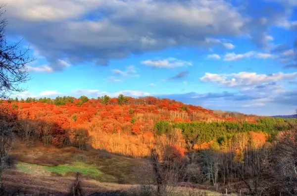 sky and hills at wildcat mountain state park wisconsin