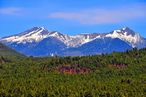 snowcapped mountains flagstaff az