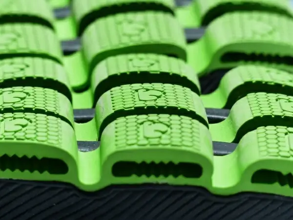 sole green rubber lining
