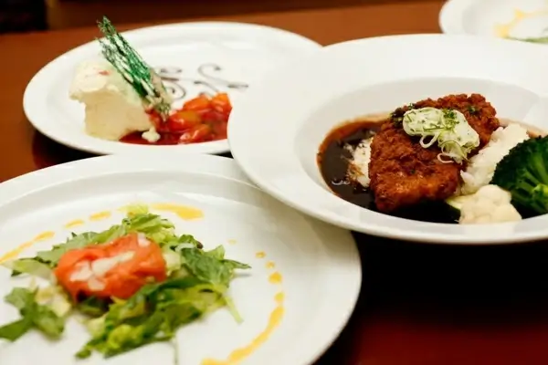 starter main course and dessert
