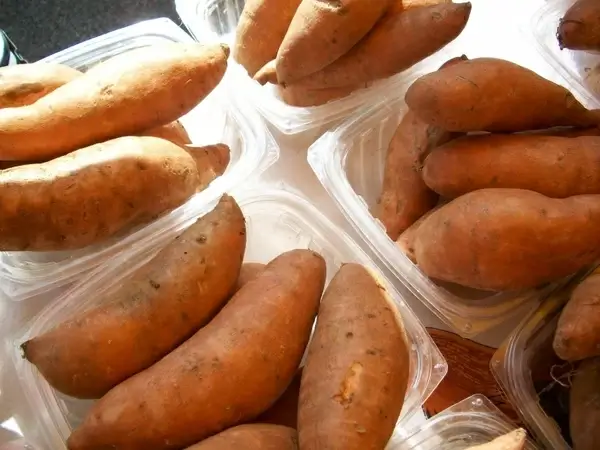 sweet-potatoes yams vegetables