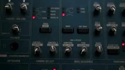 Synthesizer Korg MS2000R