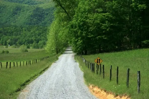 tennessee road countryside