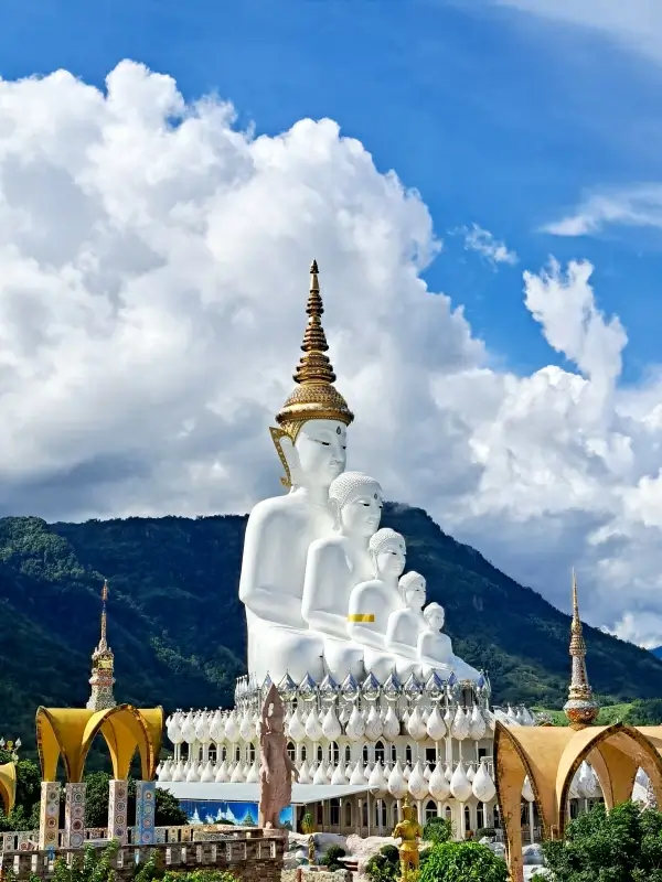 thailand landscape picture tranquil pagoda buddha statues
