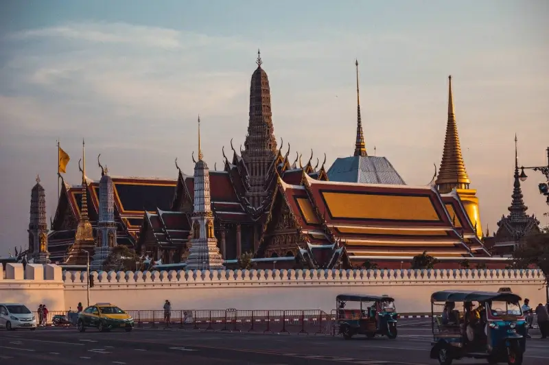 thailand palace scenery picture elegant classical architecture 