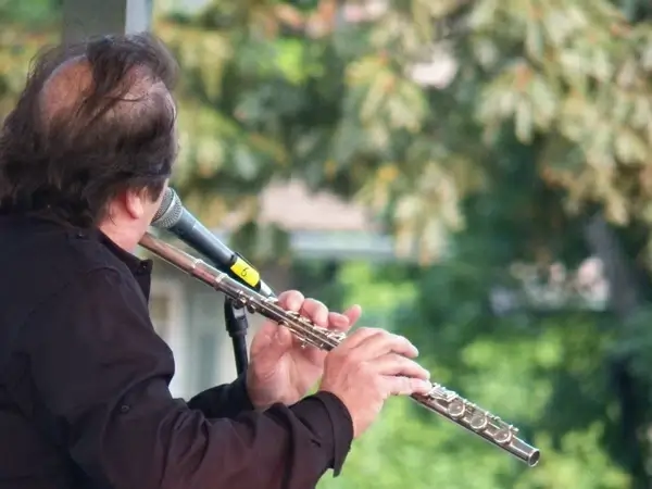 the flute player