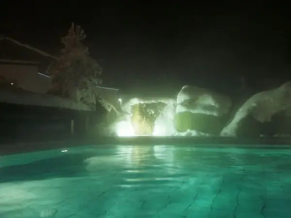 thermal pool in winter