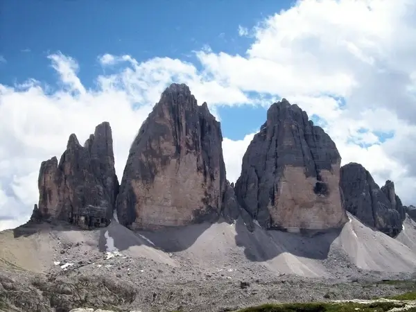 three tops gravel