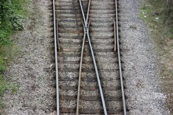 train tracks junction