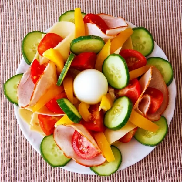vegetable with ham and egg