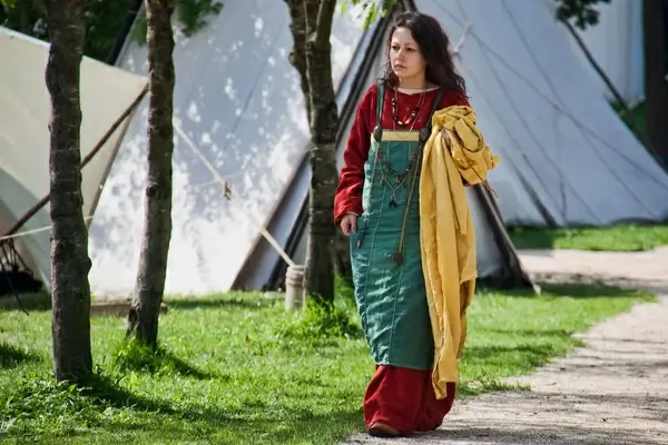 viking fashion