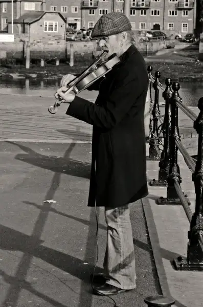 violinist violin music