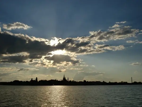 werder havel clouds 