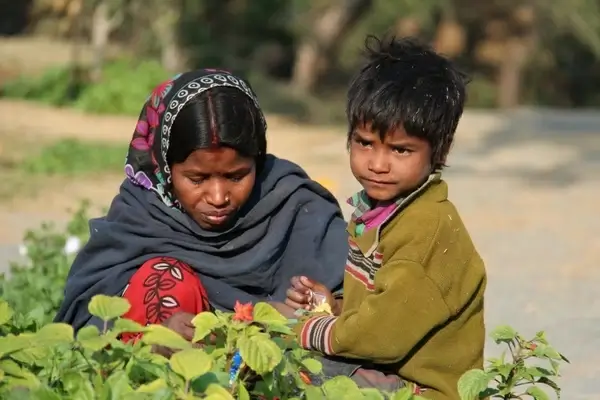 woman child indian woman