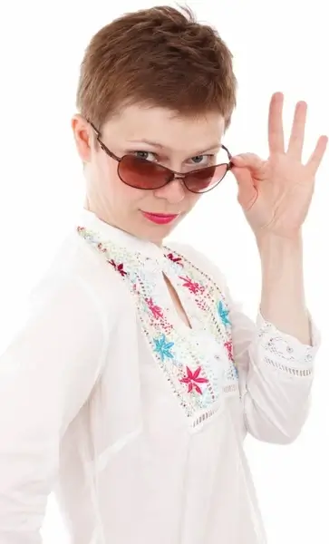 woman with sunglasses
