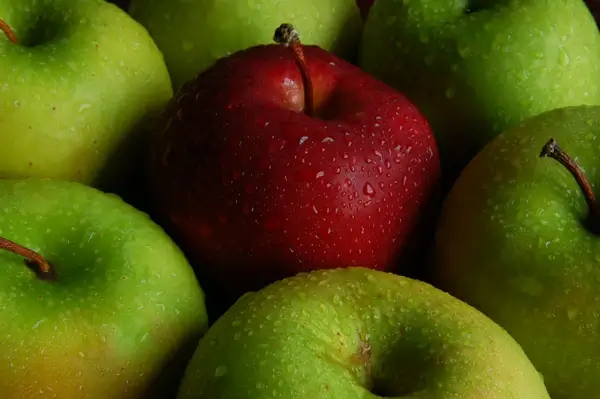 yummy apples