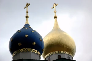 2 traditional russian orthodox spires orthodox church of all russian saints burlingame california usa