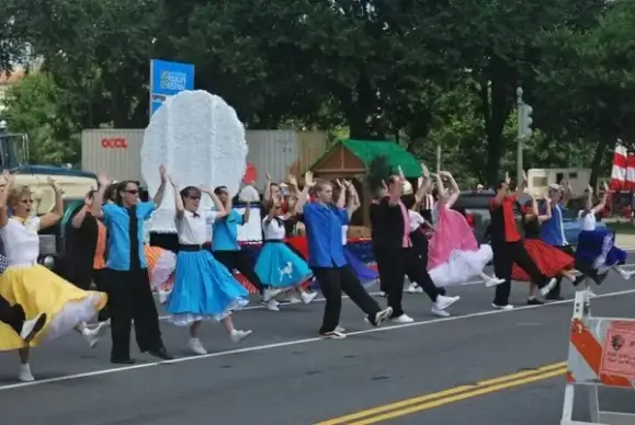 50039s dancers