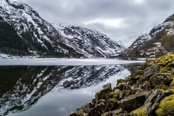 adventure arctic cold daytime glacier hill ice lake