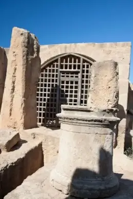 ancient greek ruins