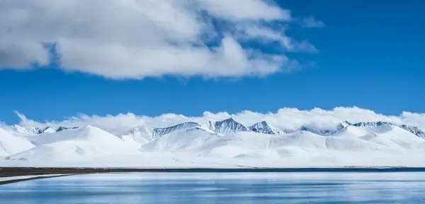 arctic cold frozen glacier high ice icy landscape