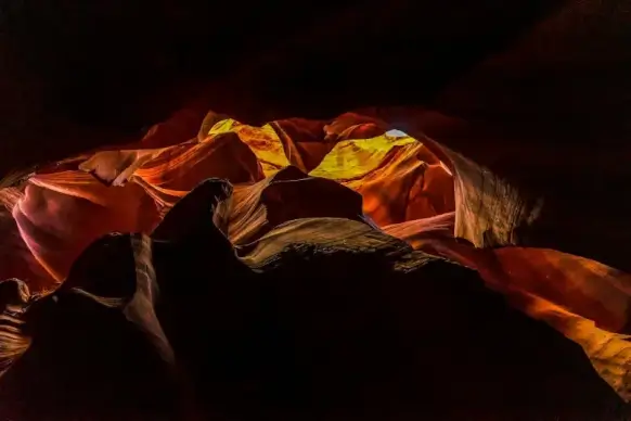 arizona mountain scenery picture dark rocky curved cliffs scene 