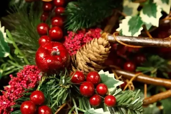 artificial christmas decoration