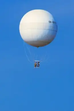 balloon for tourists