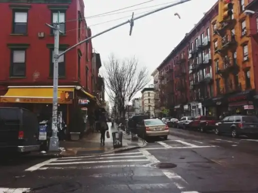bedford ave