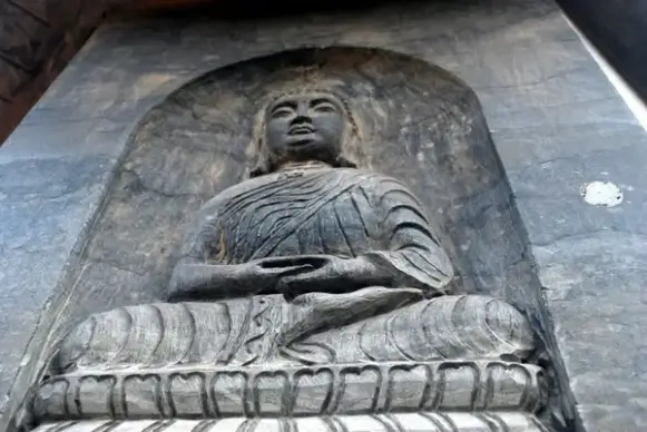 buddha carving