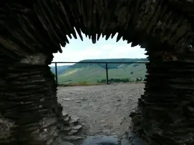 burg metternich castle ruin