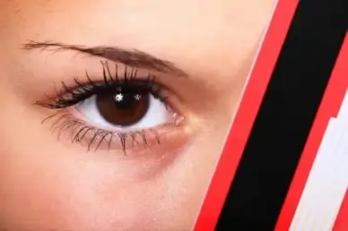 card credit eyes