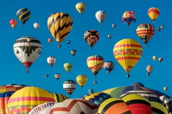 colorful hot air balloons