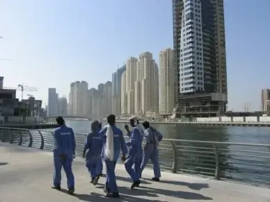 construction workers on the promenade 2