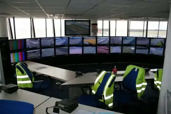 control room belgium le mans